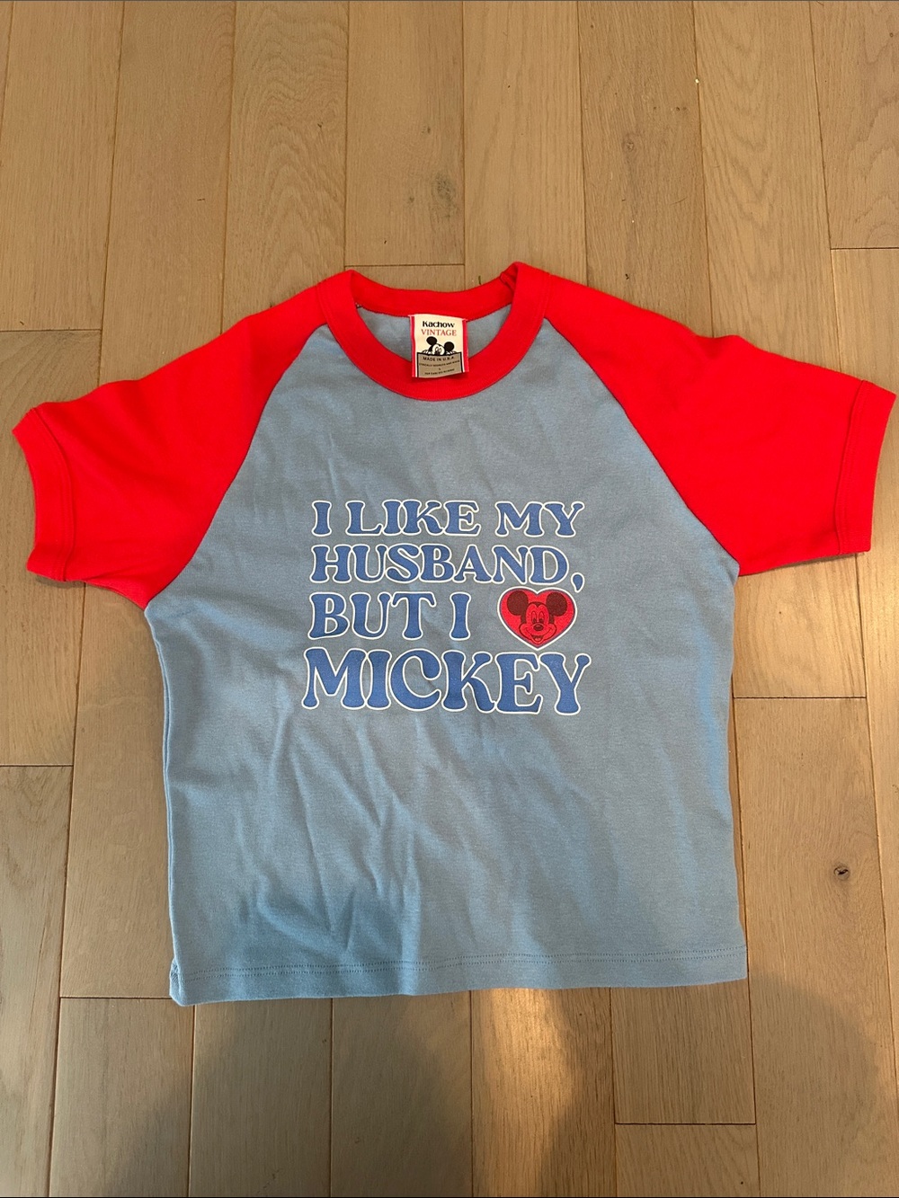 Kachow vintage Mickey tshirt
